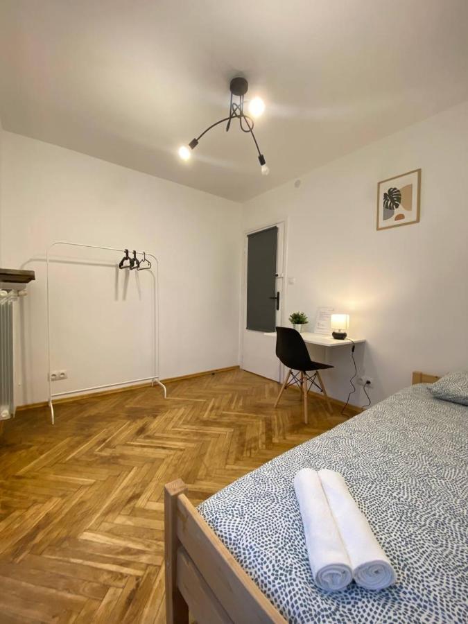 Halby Rooms Panska 55 วอร์ซอ ภายนอก รูปภาพ