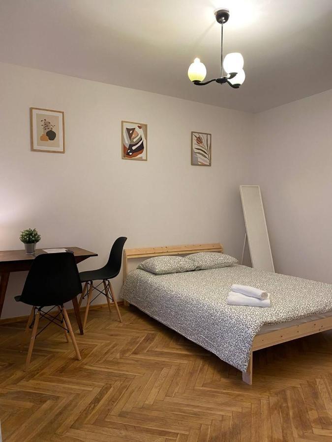 Halby Rooms Panska 55 วอร์ซอ ภายนอก รูปภาพ